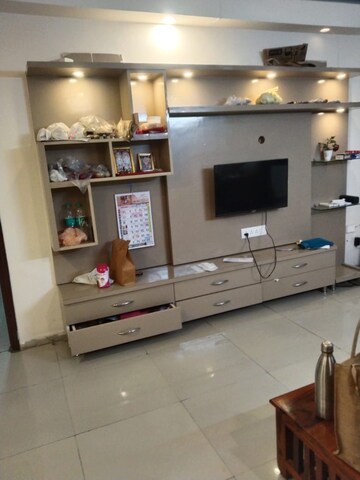 2 BHK Apartment For Rent in Amrapali Silicon City, Sector 76