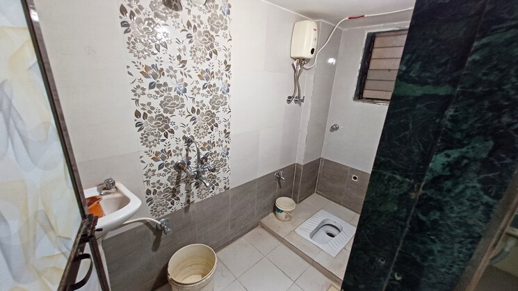 Bathroom, susan-chs 1 Bedroom 450 Sq.Ft. Apartment In Naigaon West Palghar 8392521