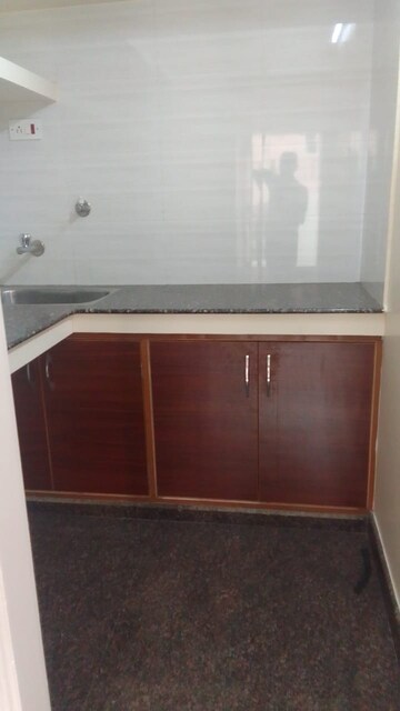 Room in 1 BHK Builder Floor at Koramangala – for Rent