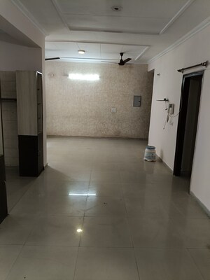 Room in 2 BHK Apartment at Pir Machalla – for Sale