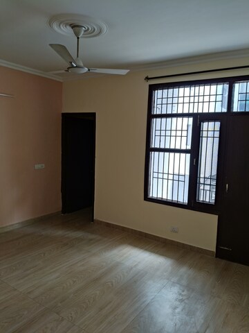 Room in 2 BHK Builder Floor at Peer Mucchalla – for Sale