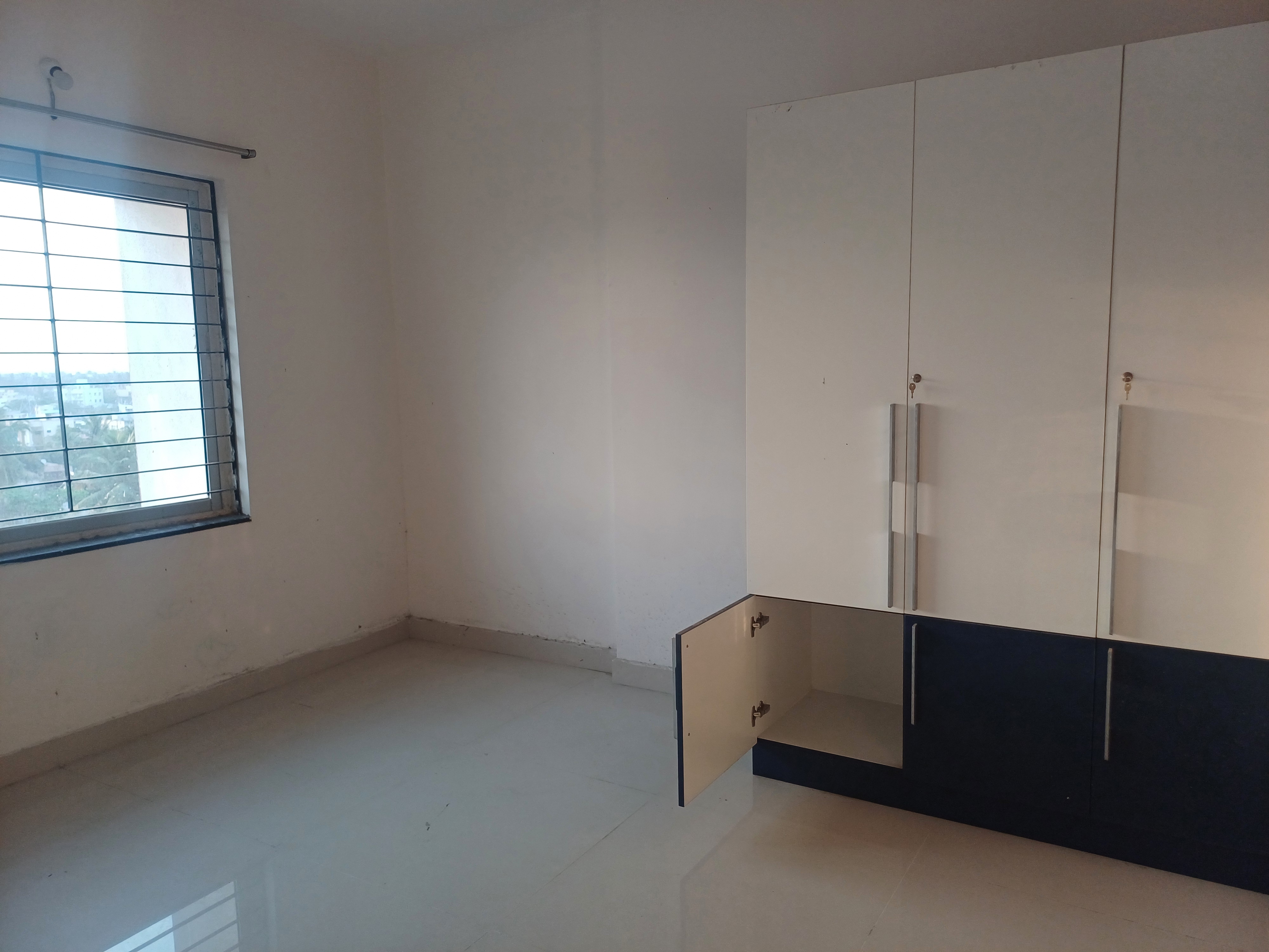 3 BHK + Pooja Room Apartment For Sale in Lake Dugar Ambattur