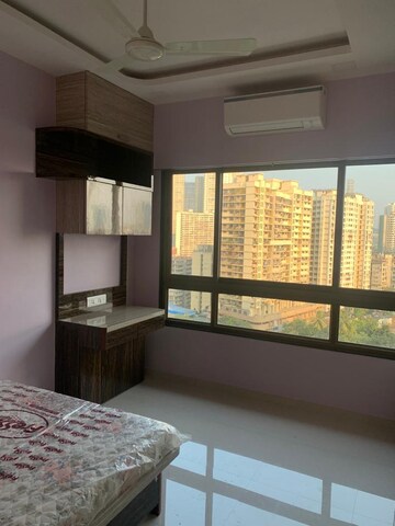 Bedroom in 2 BHK Apartment at Lucent Fressia Ranibello, Malad East – for Rent