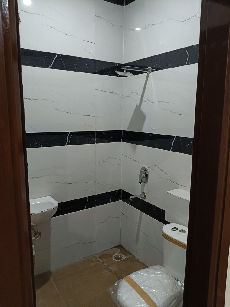 Kitchen, dhakoli village 3 Bedroom 1100 Sq.Ft. Builder Floor In Dhakoli Village Zirakpur 8392565