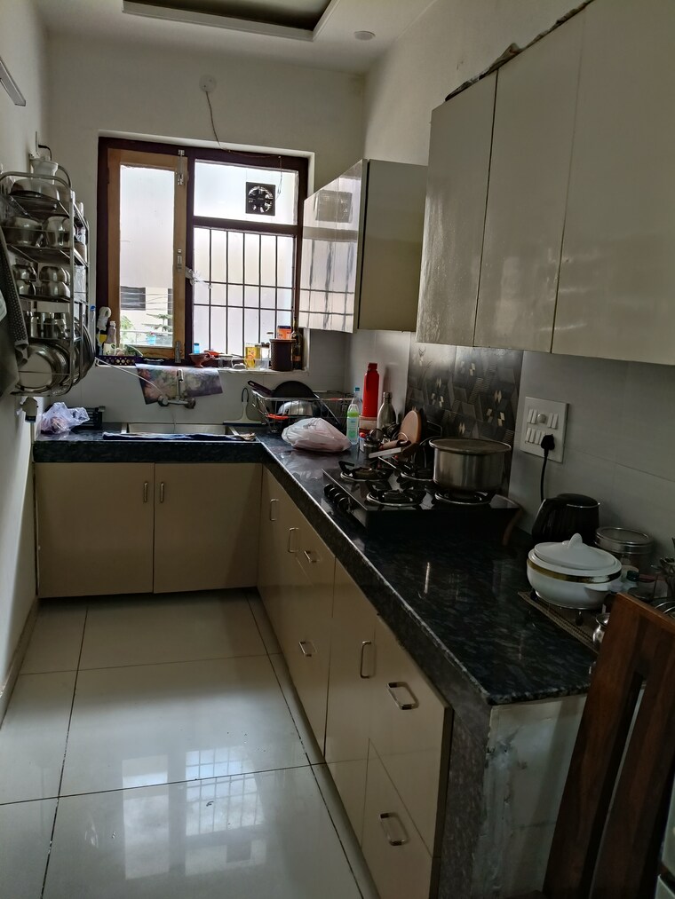 Kitchen, dhakoli village 3 Bedroom 1000 Sq.Ft. Builder Floor In Dhakoli Village Zirakpur 8392584