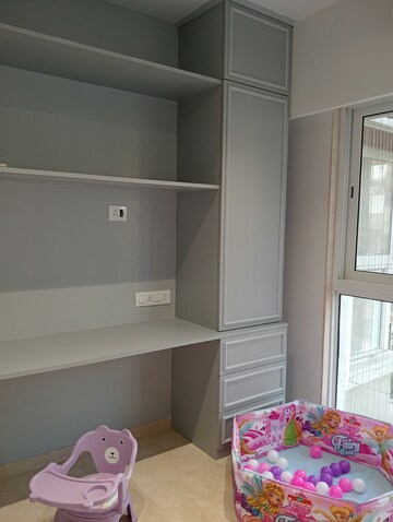 Bedroom in 3 BHK Apartment at Mahavir Apartment Santacruz West, Santacruz West – for Rent