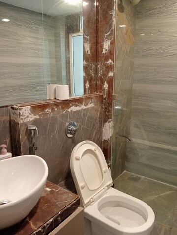 Bathroom in 3 BHK Apartment at Mahavir Apartment Santacruz West, Santacruz West – for Rent