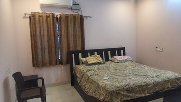 Bedroom in 3 BHK Builder Floor at Khajaguda – for Rent