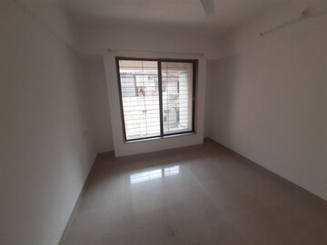 Room in 3 BHK Apartment at Aashiyana Park, Aundh – for Rent