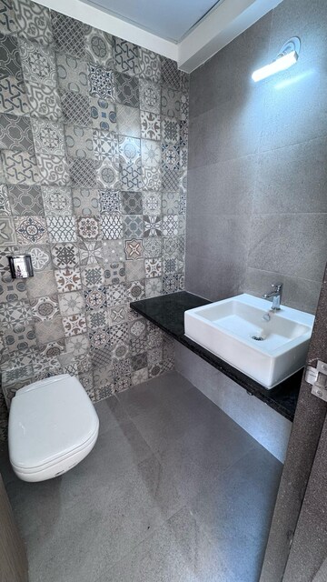 Bathroom in 3 BHK Apartment at Supreme Estia Phase 1, Baner – for Rent