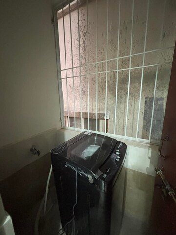 Master Bedroom in 1 BHK Apartment at Kondapur – for Rent