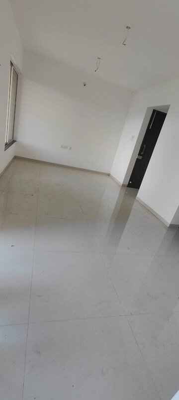 Room in 2 BHK Apartment at AG Imperial Towers, Kondhwa – for Rent