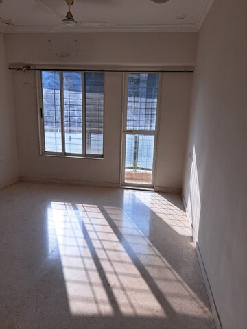 Room in 2 BHK Apartment at Atlanta Santacruz West, Santacruz West – for Rent