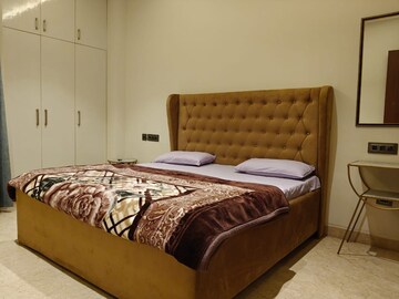 Bedroom in 3 BHK Apartment at Maple Heights, Sector 43 – for Rent