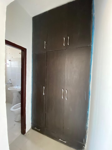 Room in 3 BHK Apartment at Green Valley Heights, Dhakoli Village – for Sale