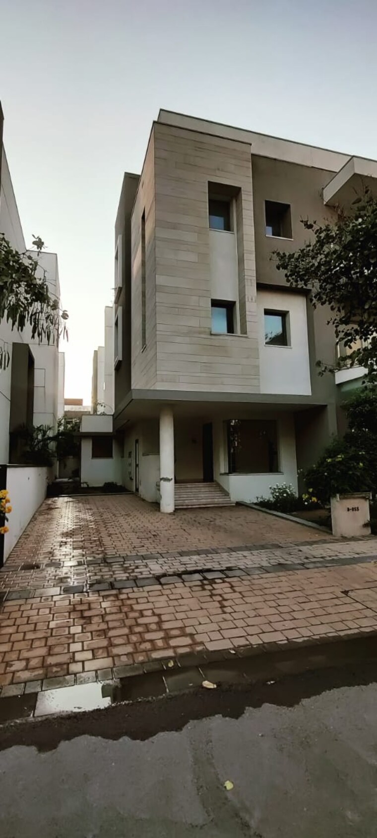 Exterior View, sobha-international-city-phase-1 5 Bedroom 5816 Sq.Ft. Villa In Sector 109 Gurgaon 8392806