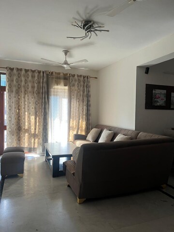 Living Room in 4 BHK Apartment at The Tarika Apartments, Sector 43 – for Rent