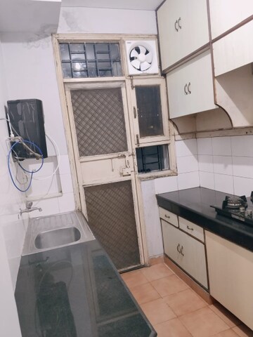 Master Bedroom in 3 BHK Builder Floor at Auram Floor, South City 2 – for Rent