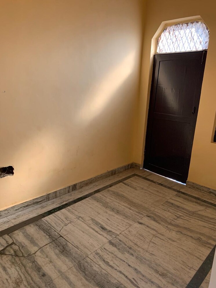 Room, ranhola 3 Bedroom 650 Sq.Ft. Independent House In Ranhola Delhi 8392838