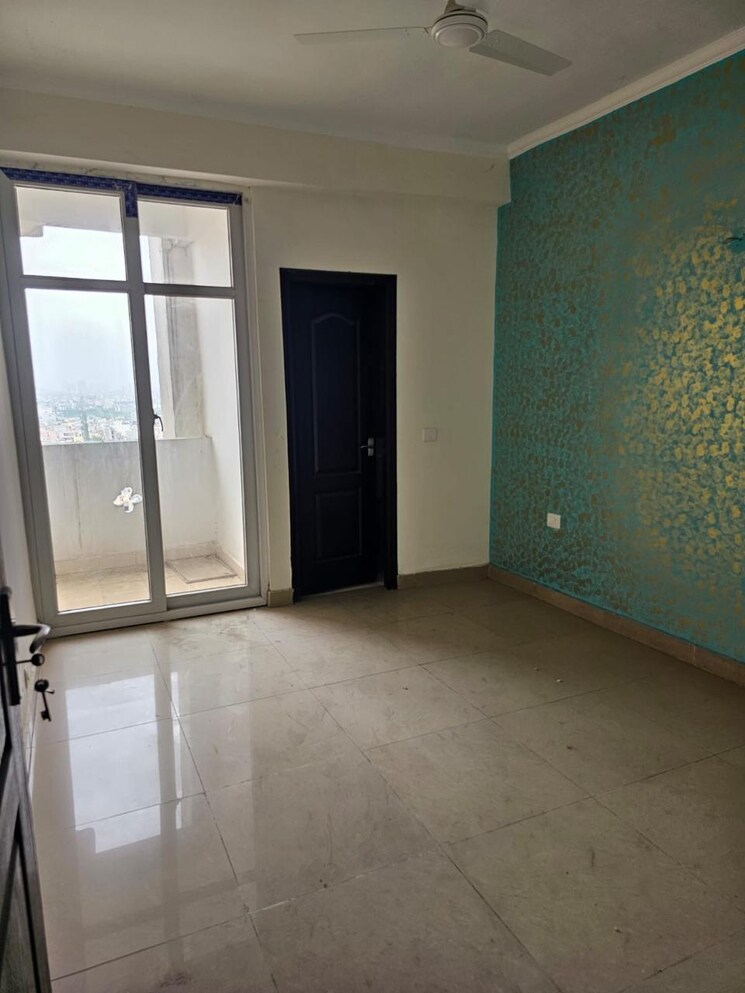 Room, jaypee-greens-kosmos 3 Bedroom 806 Sq.Ft. Apartment In Sector 134 Noida 8392839