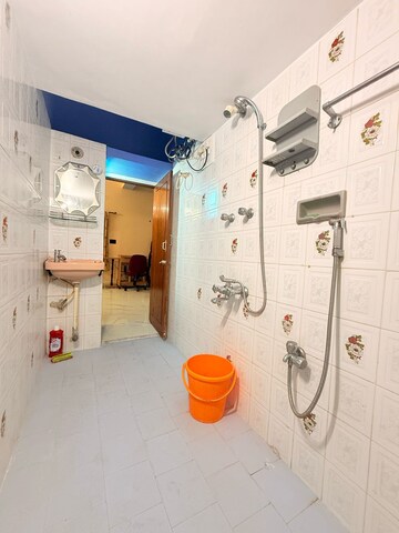 Floor Plan in 1 BHK Apartment at Indiranagar – for Rent