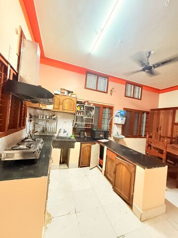 Kitchen in 1 BHK Apartment at Indiranagar – for Rent