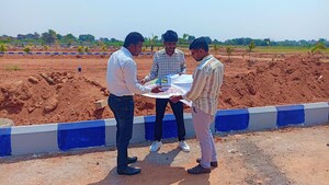  Plot For Sale in Mahathi Highway Meadows, Shadnagar