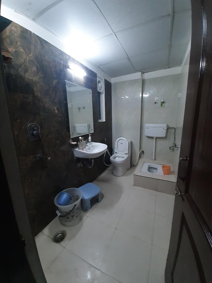 Bathroom, gav-green-view-blossom 3 Bedroom 1460 Sq.Ft. Apartment In Aman Vihar Dehradun 8392939