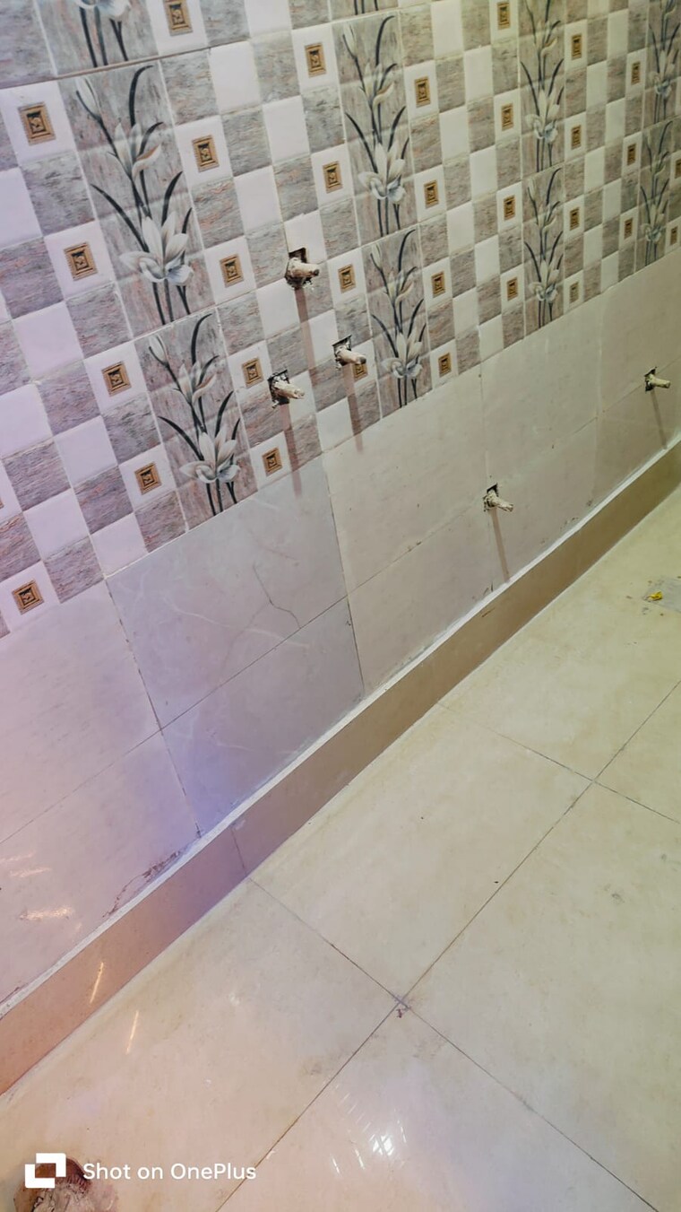 Bathroom, khajoori khas 2 Bedroom 800 Sq.Ft. Builder Floor In Khajoori Khas Delhi 8392936