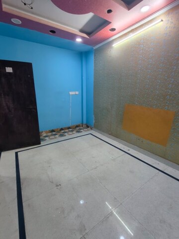 Room in  Pg at RWA Apartments Sector 27, Sector 27 – for Rent