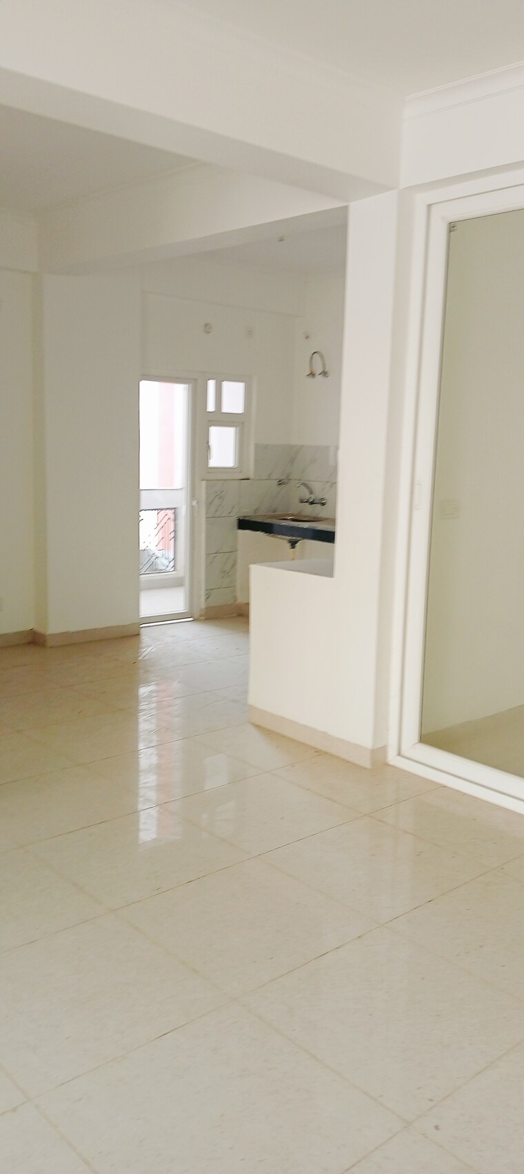 Room, surat-residency 3.5 Bedroom 1700 Sq.Ft. Apartment In Vrinda Van Colony Lucknow 8392957