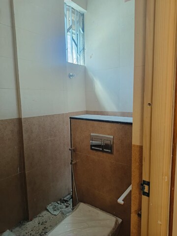 Furnished Amenities in 3 BHK Builder Floor at Indiranagar – for Rent