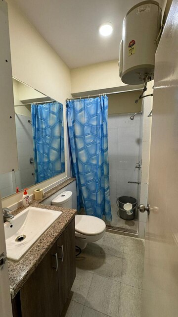 Master Bedroom in Studio Apartment at Karam Pura – for Rent