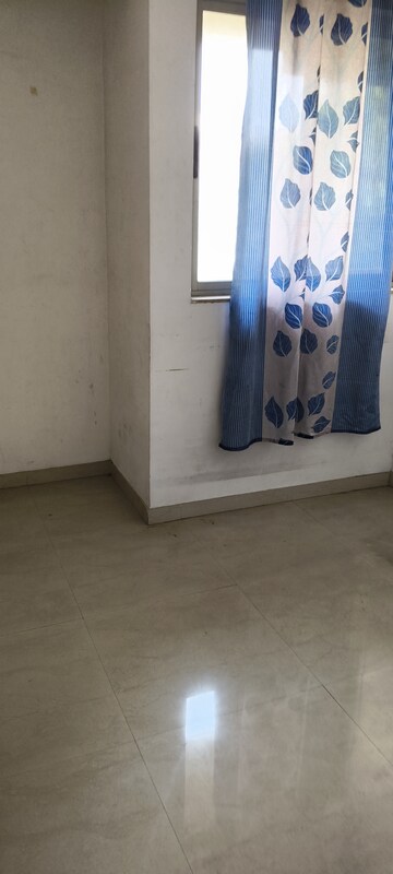 Room in 1.5 BHK Apartment at Lodha Casa Rio, Dombivli East – for Rent