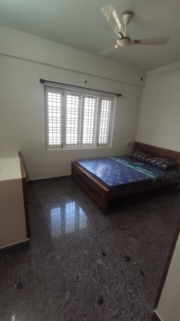 Room in 2 BHK Apartment at Indiranagar – for Rent