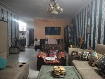 Parking in 3 BHK Builder Floor at SS The Palladians, Sector 47 – for Rent