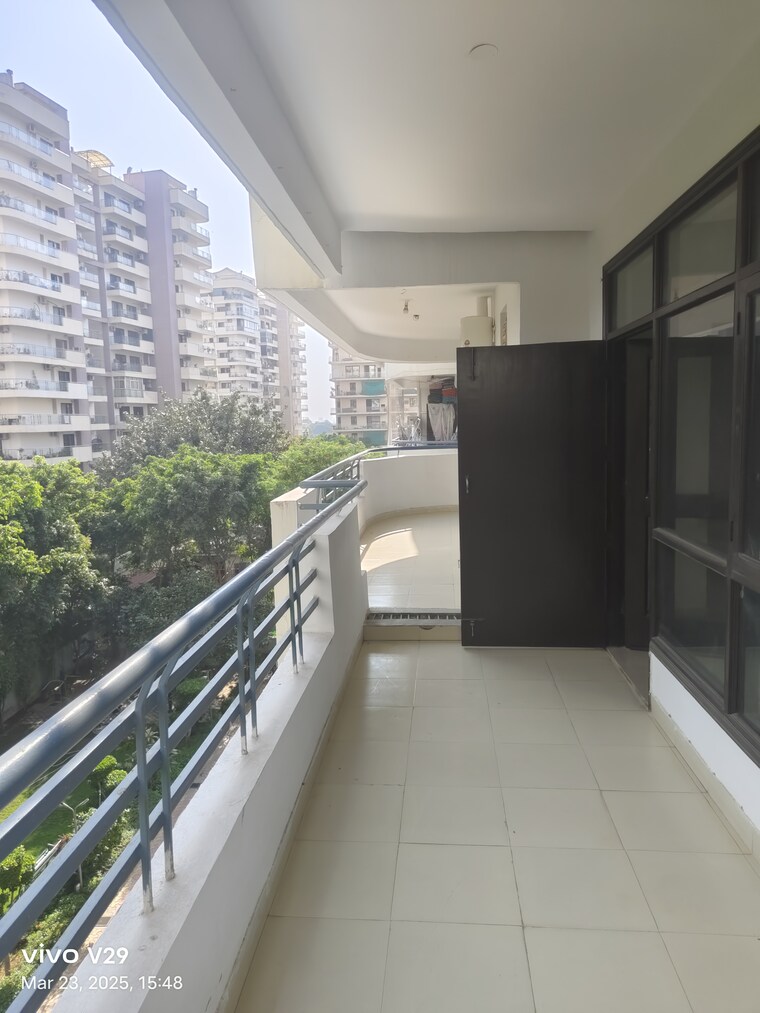 Balcony, bhawna-apartment 4 Bedroom 3250 Sq.Ft. Apartment In Sector 43 Gurgaon 8393090