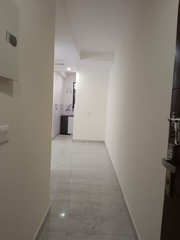 Bathroom in 2 BHK Apartment at Palm Residency Chhatarpur, Chattarpur – for Rent