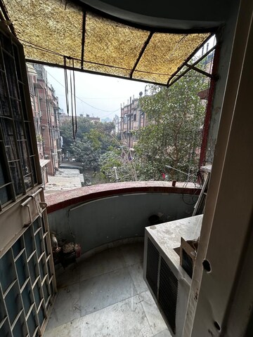 Balcony in 2 BHK Apartment at Shatabdi Vihar, Sector 52 – for Rent