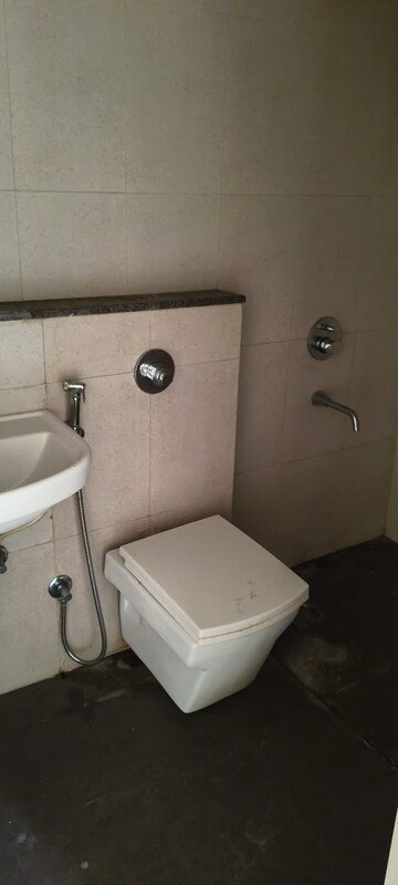Bathroom in 1.5 BHK Apartment at Lodha Casa Rio, Dombivli East – for Rent