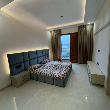 Room in 3 BHK Independent House at GMADA Eco City, Mullanpur – for Rent