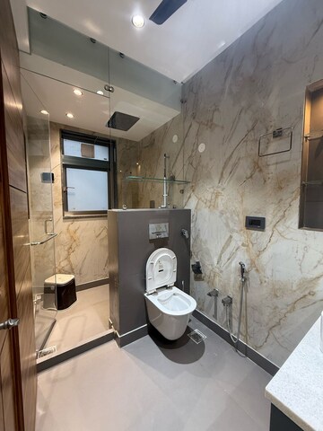 Bathroom in 6+ BHK Villa at Sector 50 – for Sale