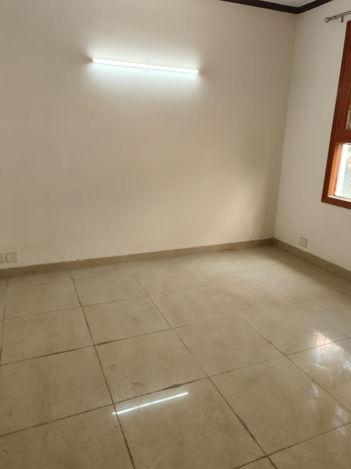 2 BHK + Extra Room Apartment For Sale in DLF Regency Park I