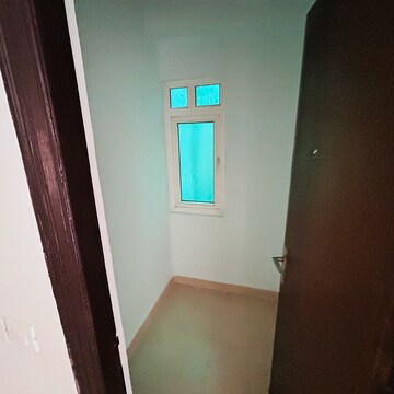 Building Lobby in 3 BHK Apartment at Amrapali Centurian Park, Amrapali Dream Valley – for Rent