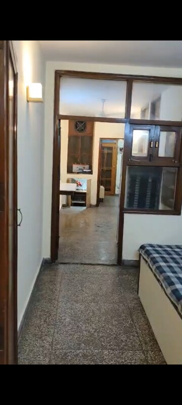 2 BHK Builder Floor For Rent in Lajpat Nagar I
