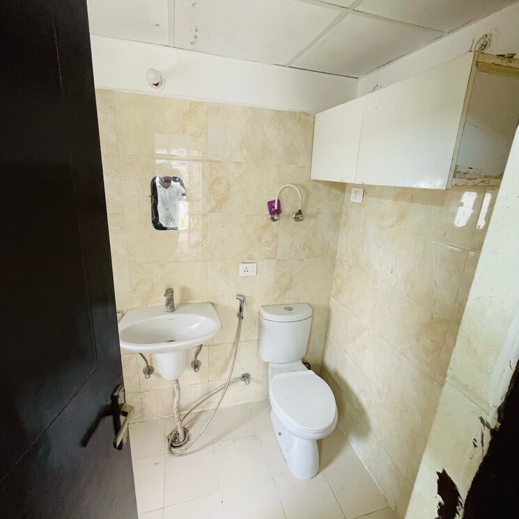 Bathroom, anthem-french-apartments 2 Bedroom 842 Sq.Ft. Apartment In Bhangel Greater Noida 8393273