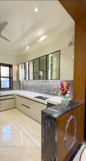 Kitchen in 6 BHK Independent House at Chitrakoot – for Sale