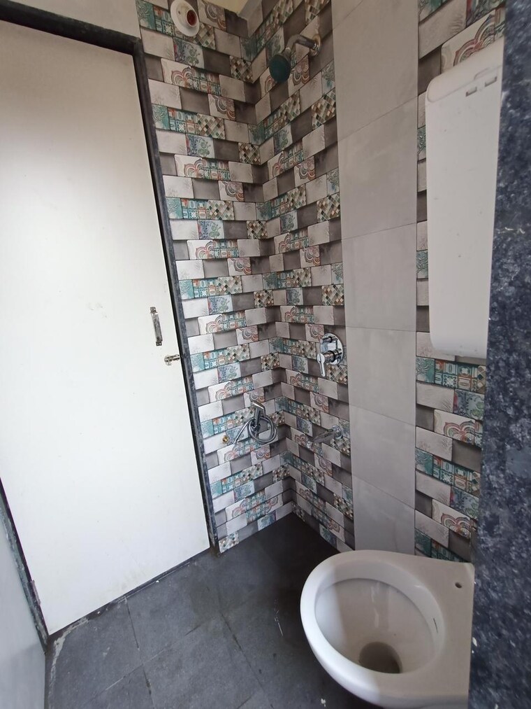 Bathroom, yashodeep-siddhivinayak-sankalp 2 Bedroom 600 Sq.Ft. Apartment In Koyana Velhe Navi Mumbai 8393283