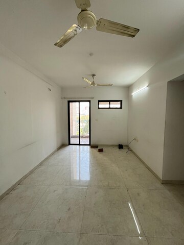 1 BHK Apartment For Sale in Lodha Lakeshore Greens, Dombivli East