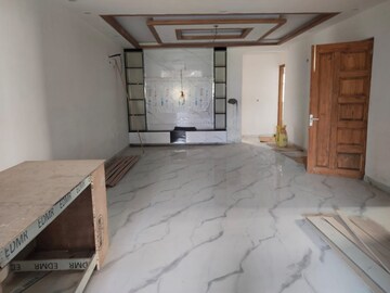 4 BHK Builder Floor For Sale in Green Fields Colony
